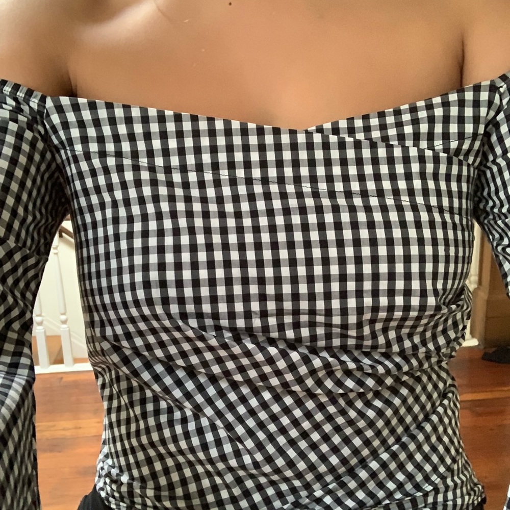 Gingham Bell Sleeve Top